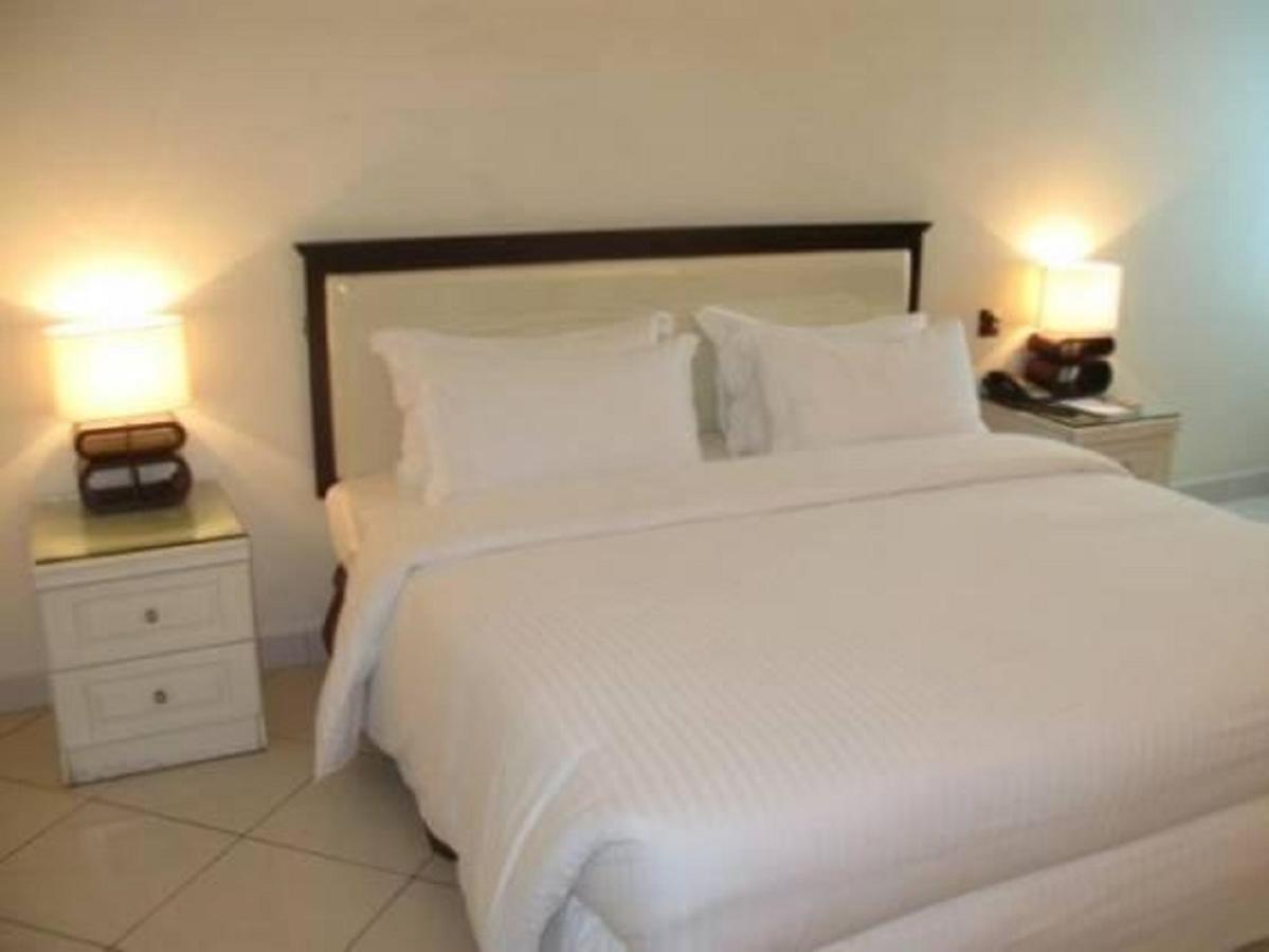 Golden Royale Hotel Enugu Exterior photo