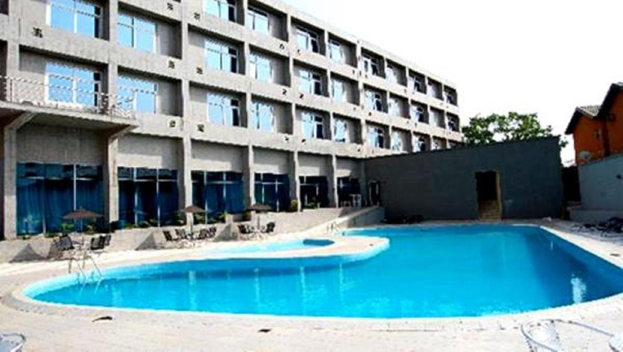 Golden Royale Hotel Enugu Exterior photo