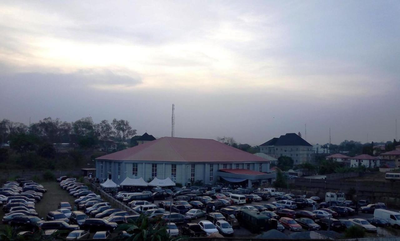Golden Royale Hotel Enugu Exterior photo