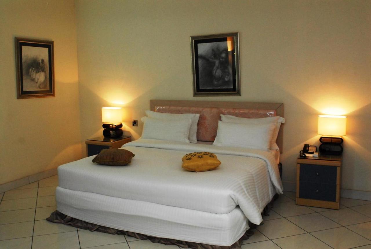 Golden Royale Hotel Enugu Exterior photo